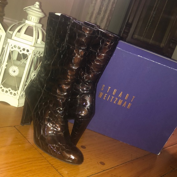 Boots - Picture 3 of 8